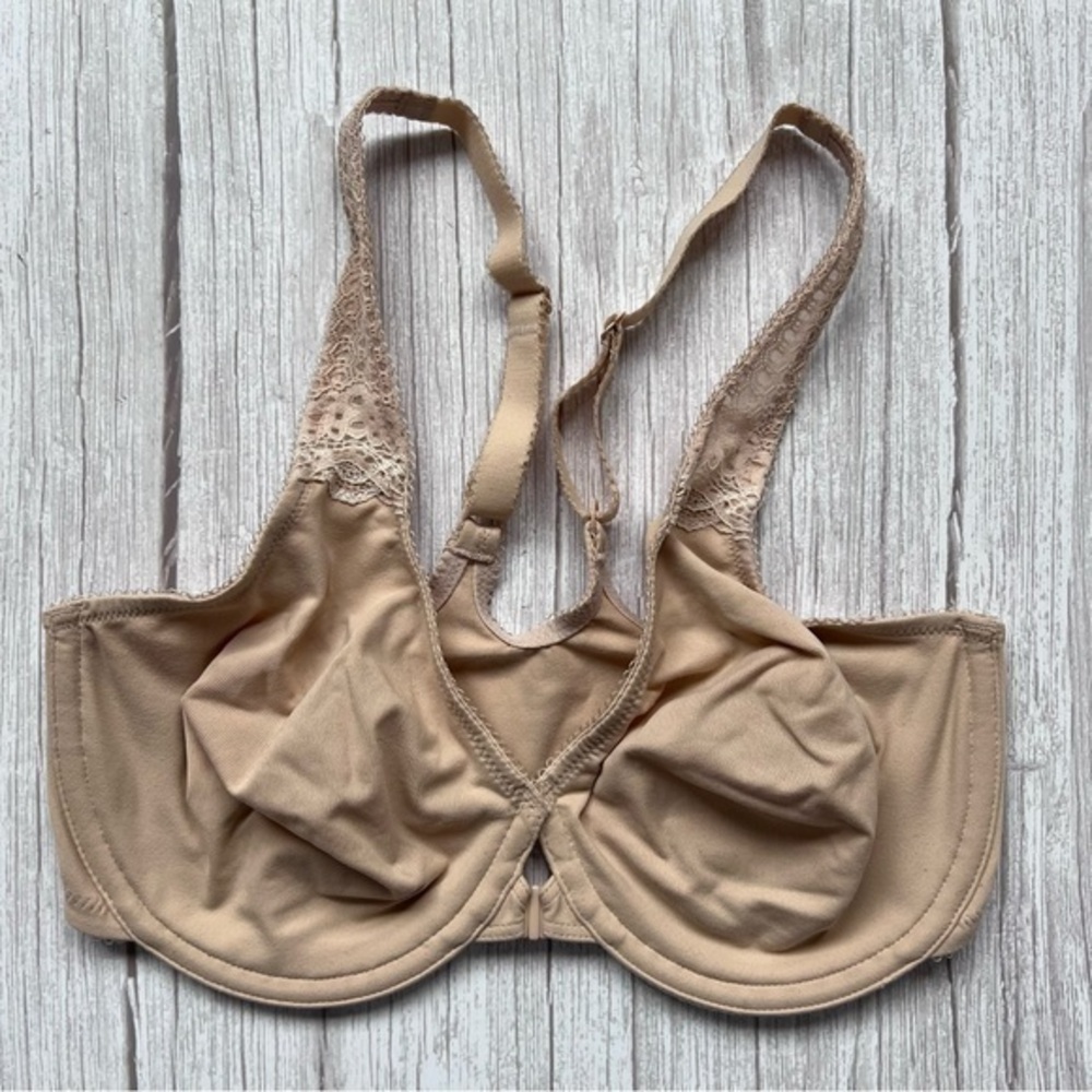 Soft Embrace Front Closure Underwire Bra
Wacoal